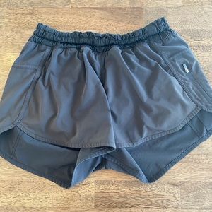 Lulu shorts